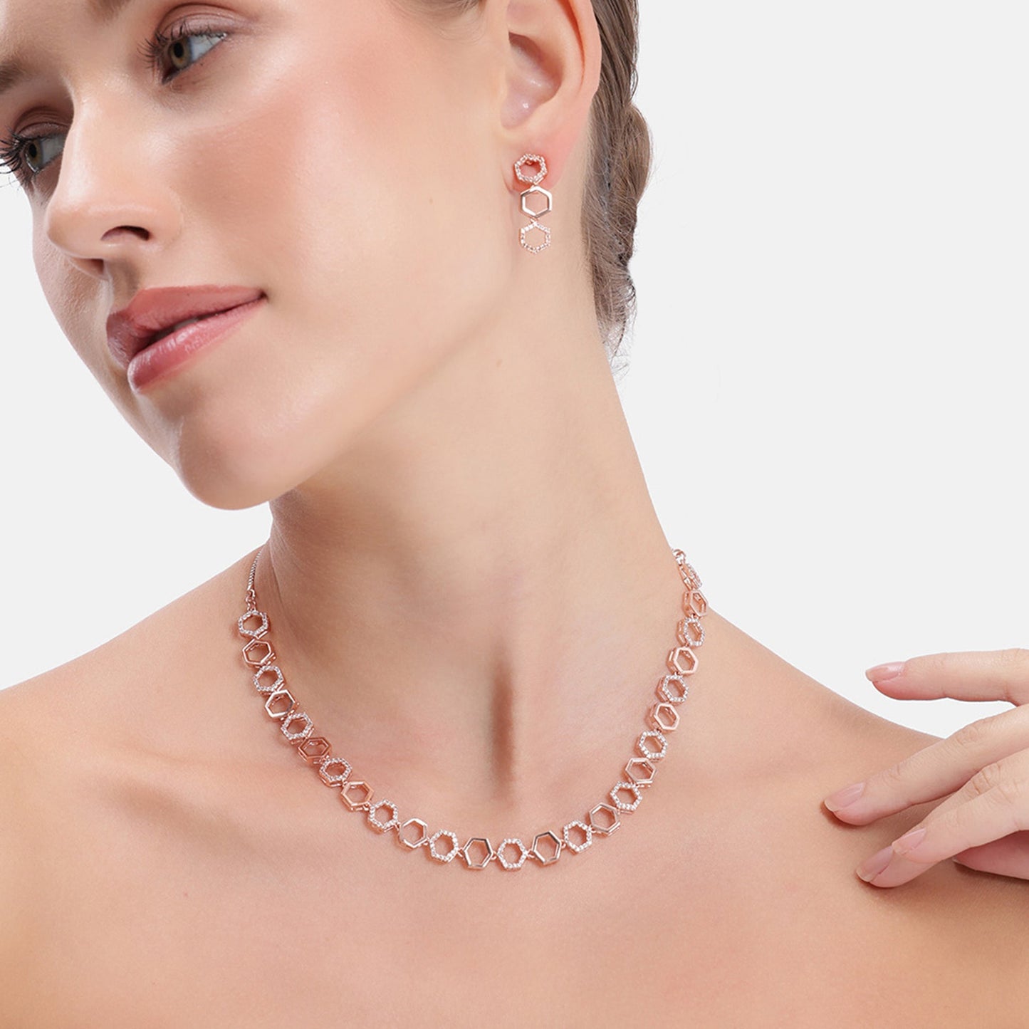 Floral Brilliance Necklace Set
