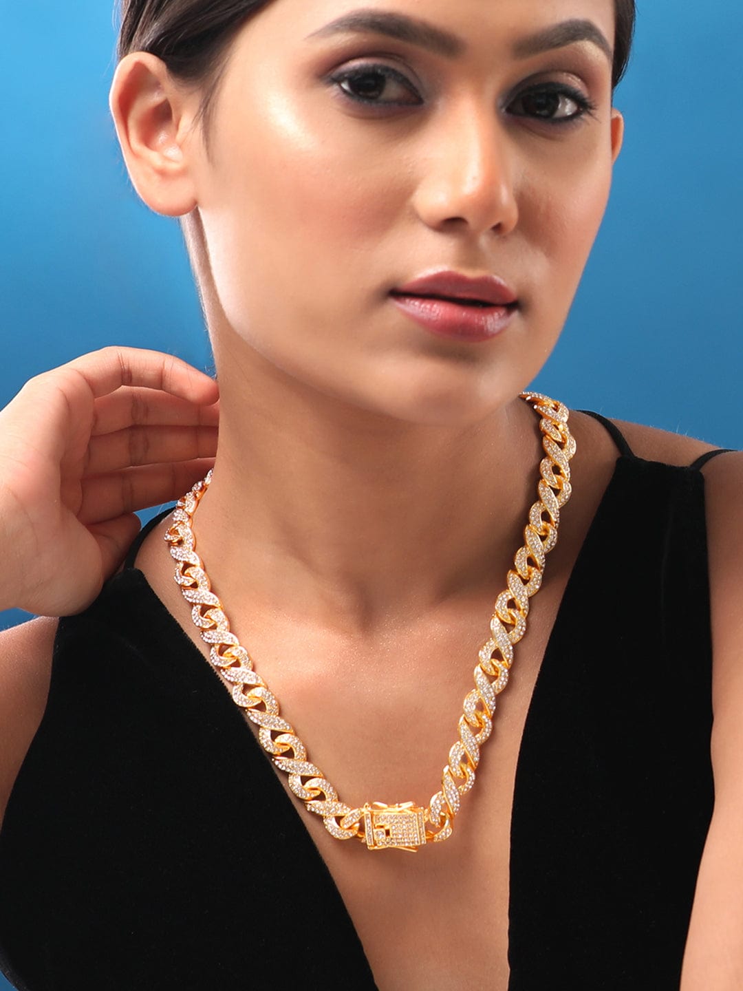 Daring Chunky Chain Necklace