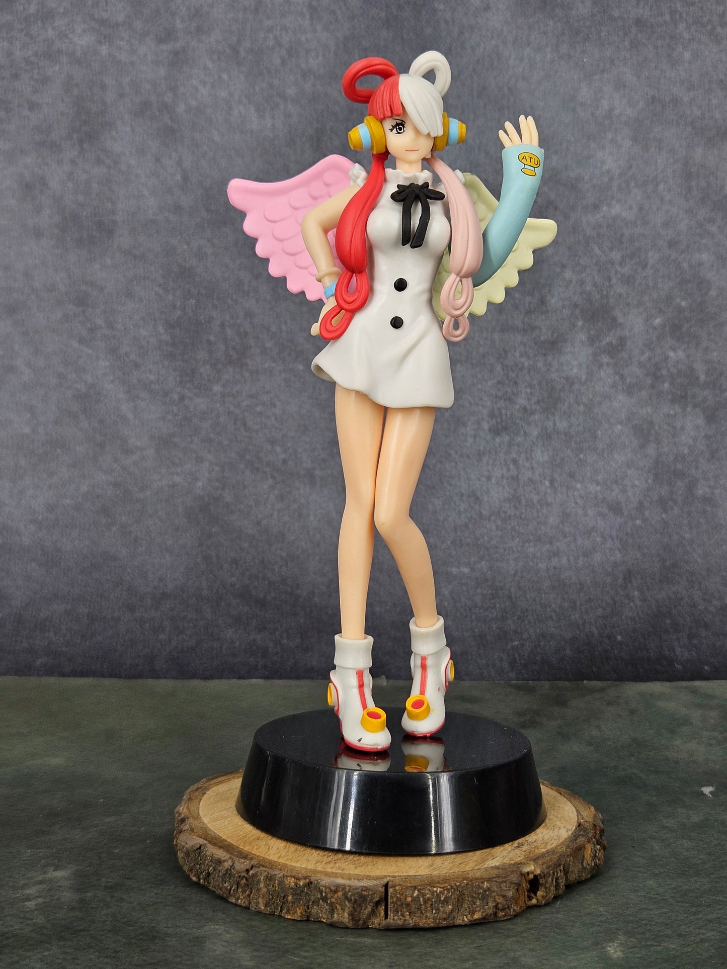 One Piece Red | Uta DXF Figure | 20 cm | Anime Collectible