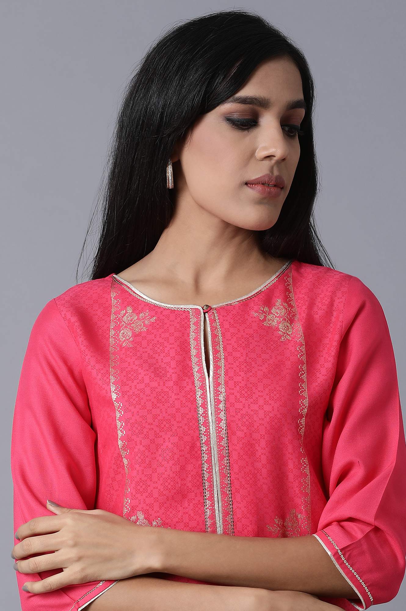 W for Woman Pink Foil Printed Round Neck kurta