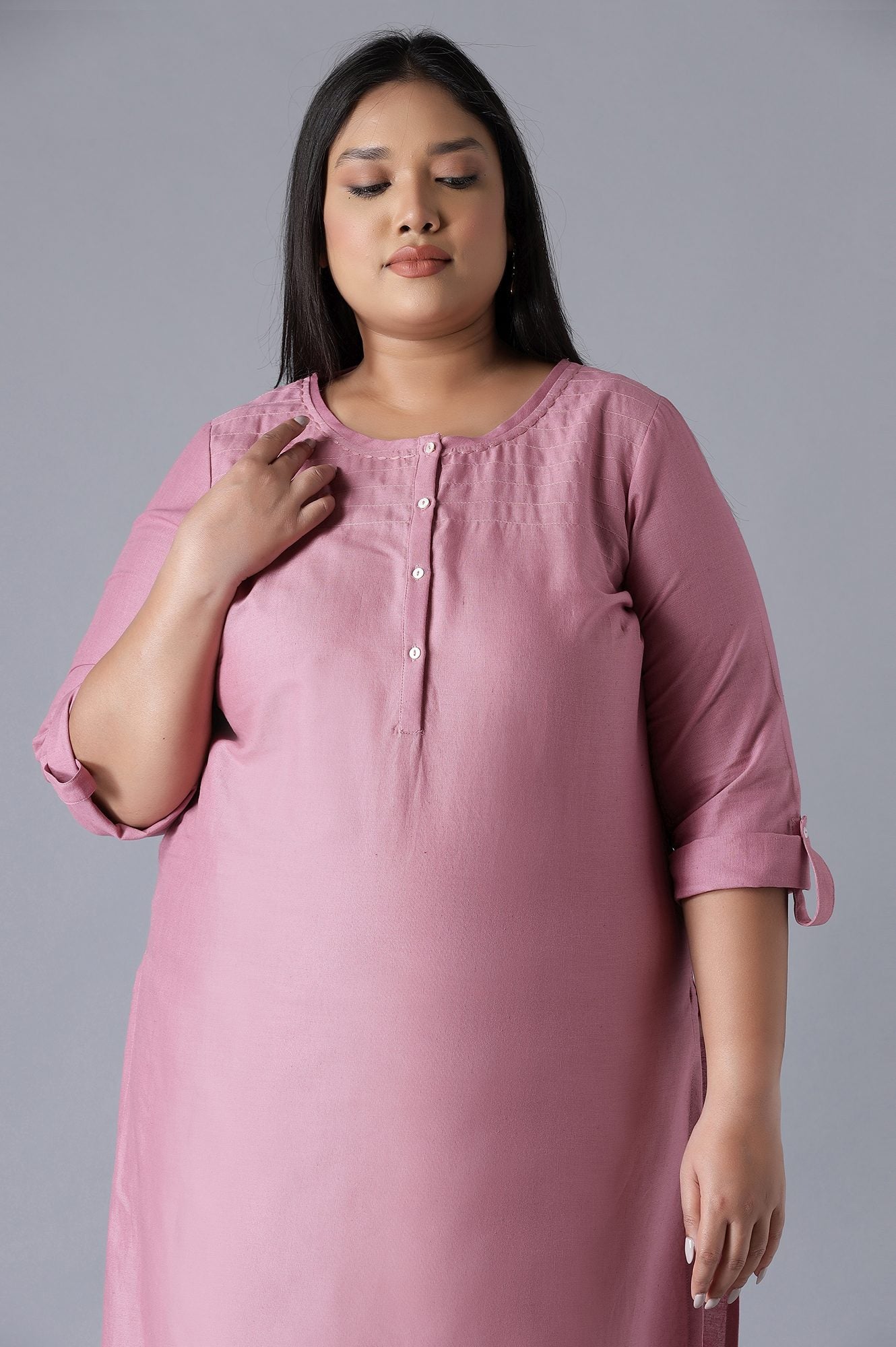 W for Woman Mauve Round Neck Solid kurta