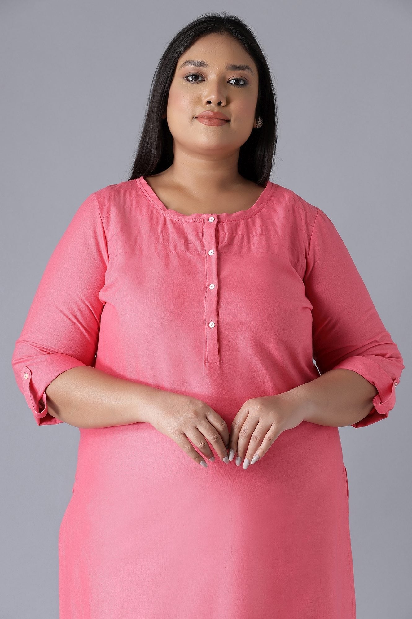 W for Woman Pink Round Neck Solid kurta