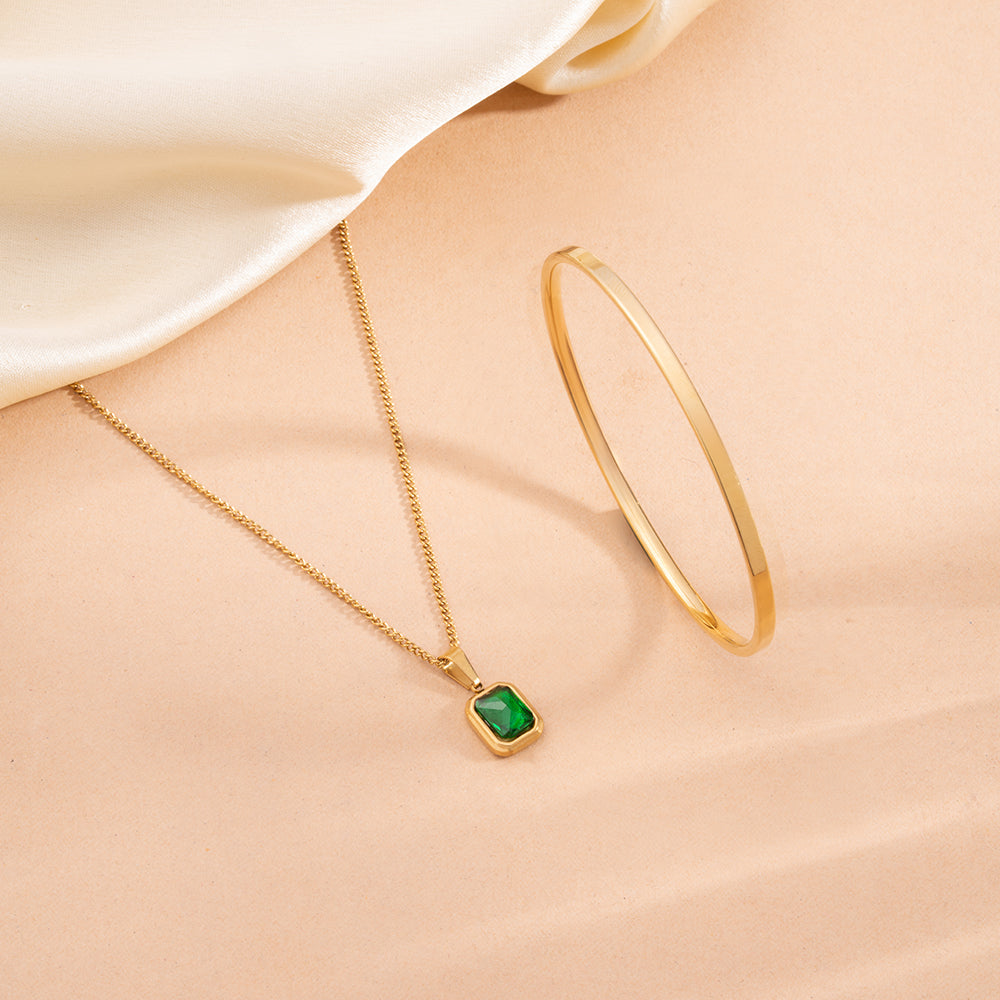 Emerald Glow Gilded Elegance Set