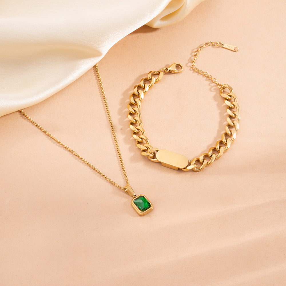 Refined Emerald Accent Set