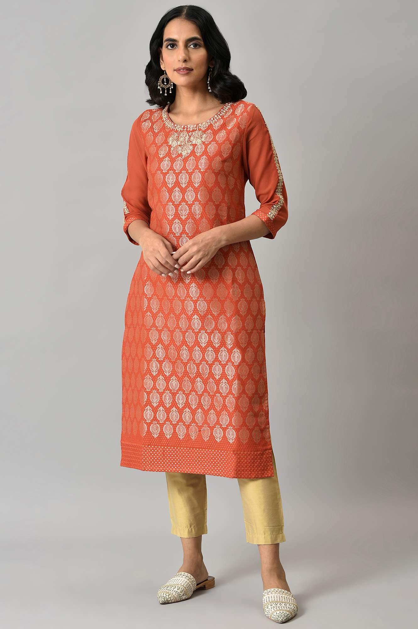 W for Woman Red Jacquard kurta With Embroidery