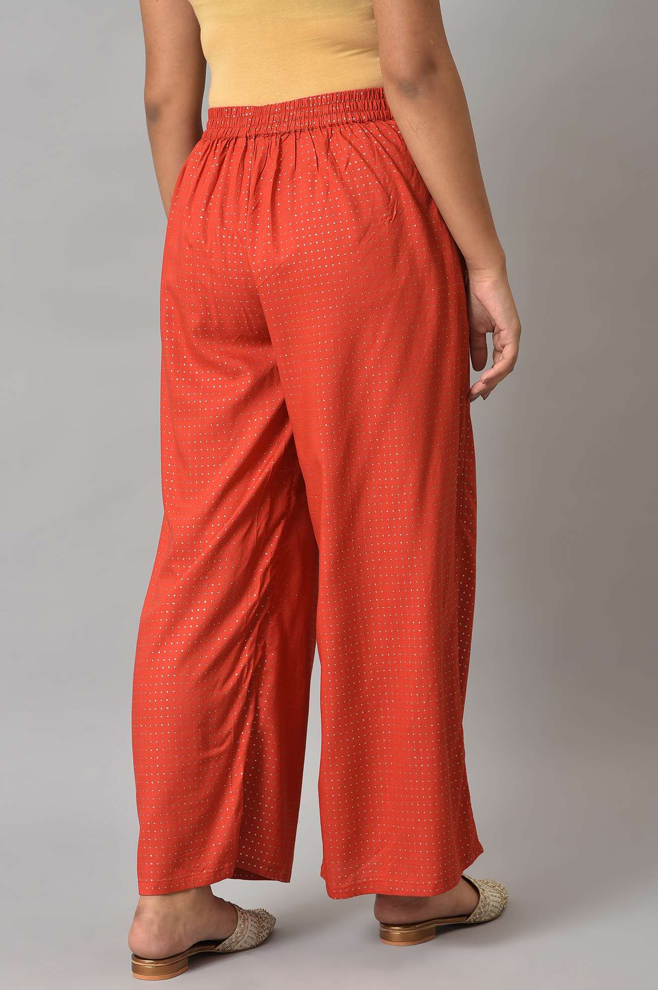 W for Woman Red Geometric Printed Rayon Straight Kurta and Parallel Pant Set