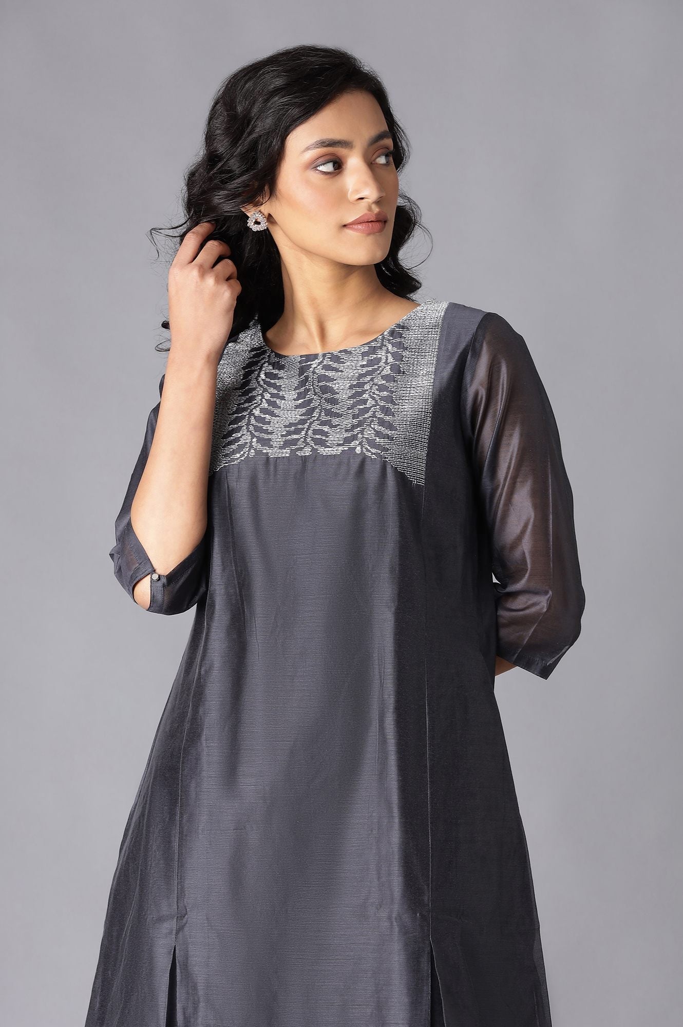 W for Woman Dark Grey Embroidered kurta