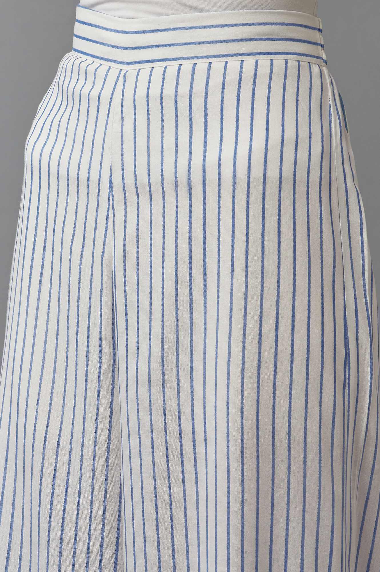 W for Woman Ecru and Blue Geometric Printed Parallel Pants
