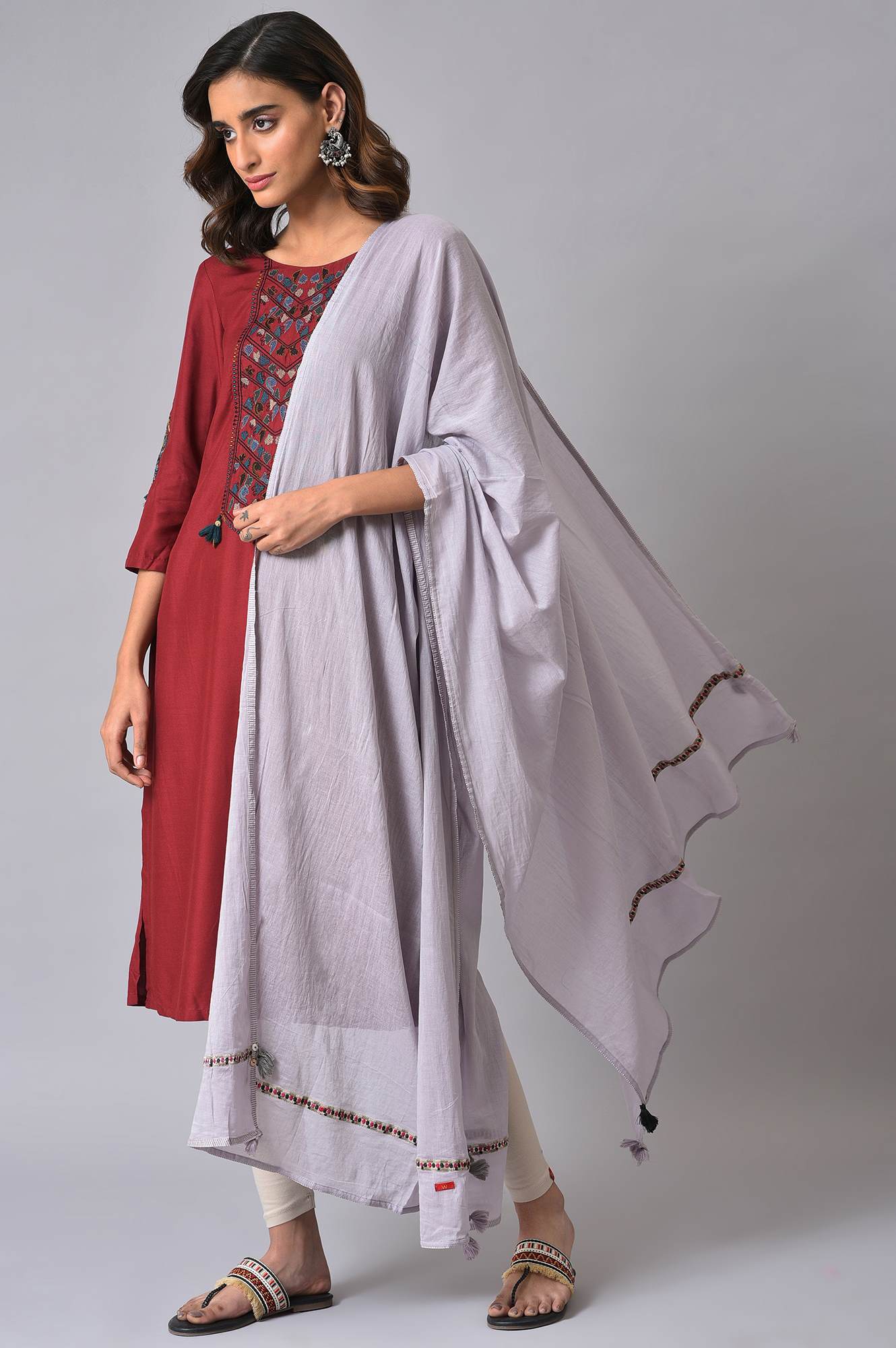 W for Woman Lilac Dupatta With Embroidery