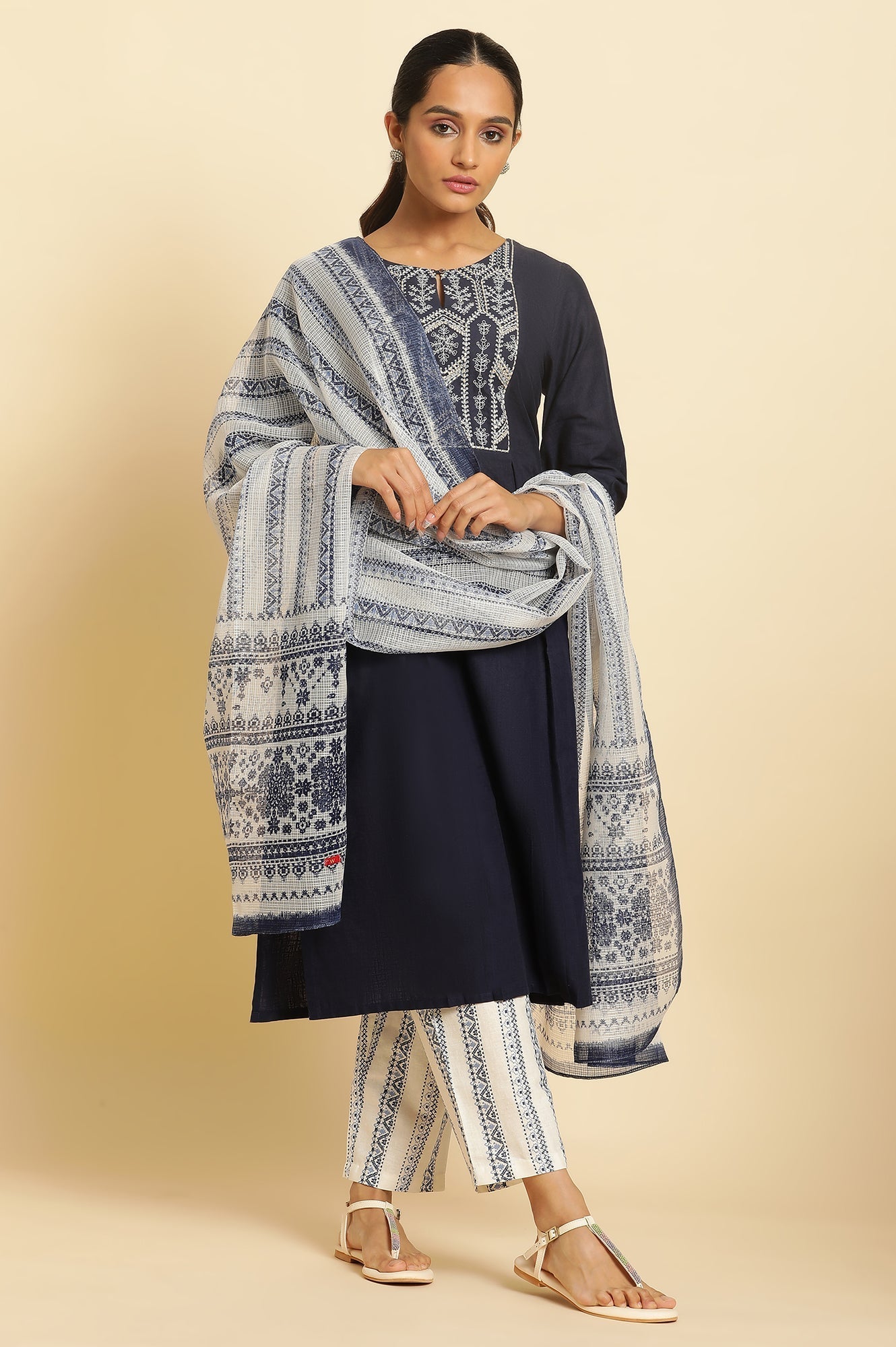 W for Woman White And Blue Kota Printed Dupatta