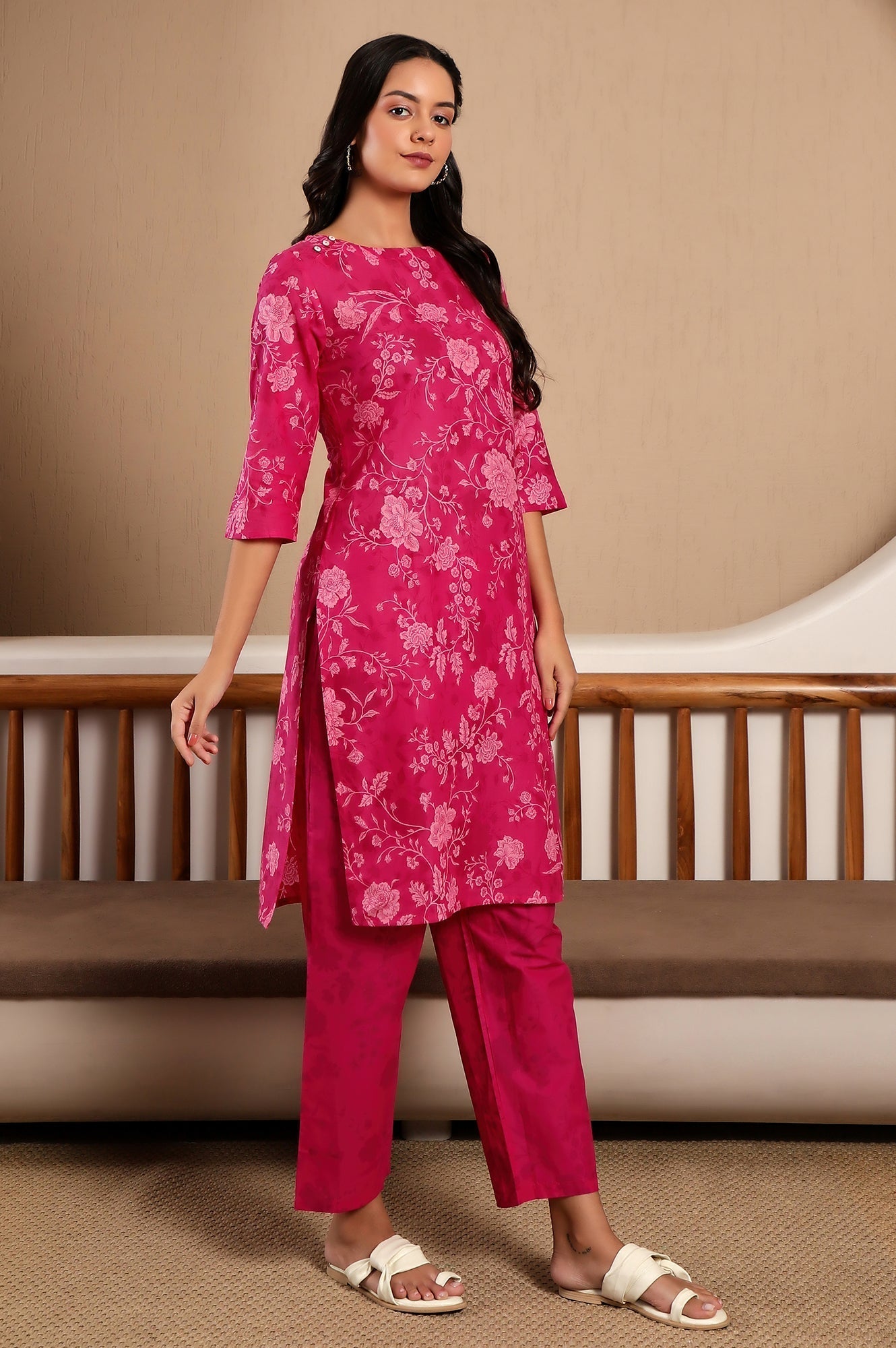 W for Woman Pink Floral Printed Cotton Kurta and Pants Co-ord Set