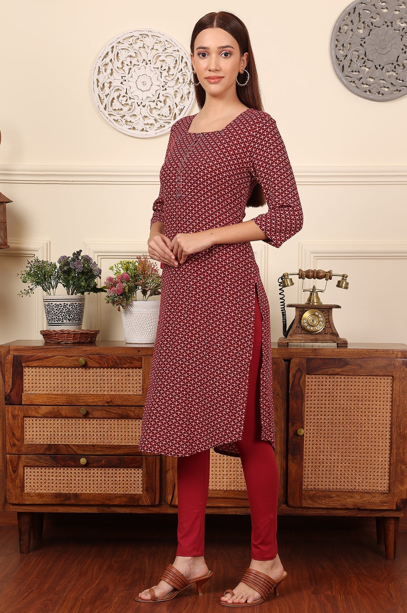 W for Woman Tureodur Red Geometric Printed Rayon Crepe Kurta With Mirror Work