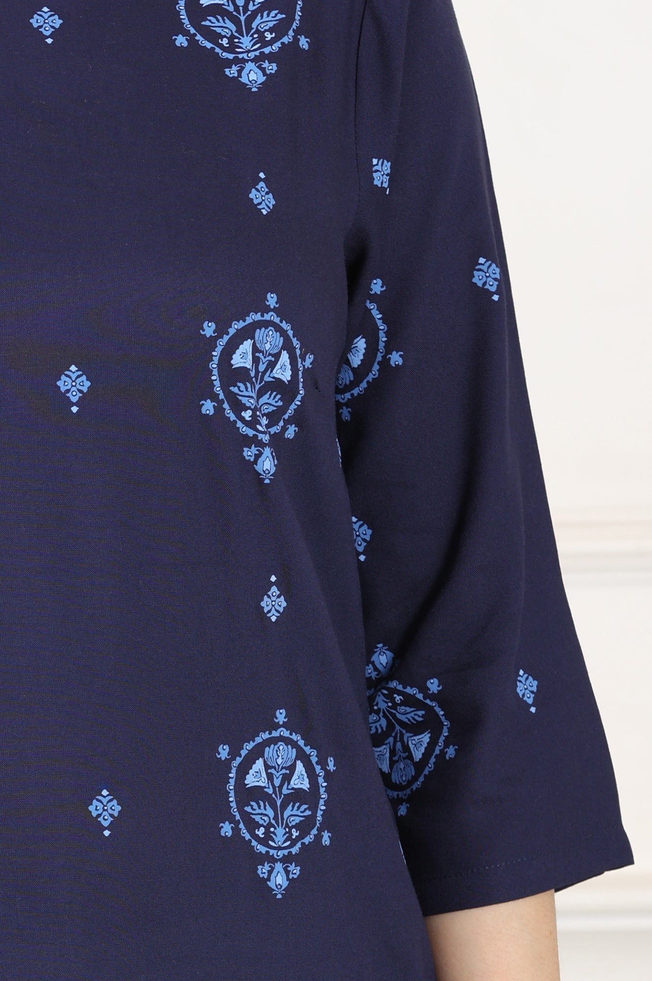 W for Woman Blue Printed Pure Cotton Straight Kurta