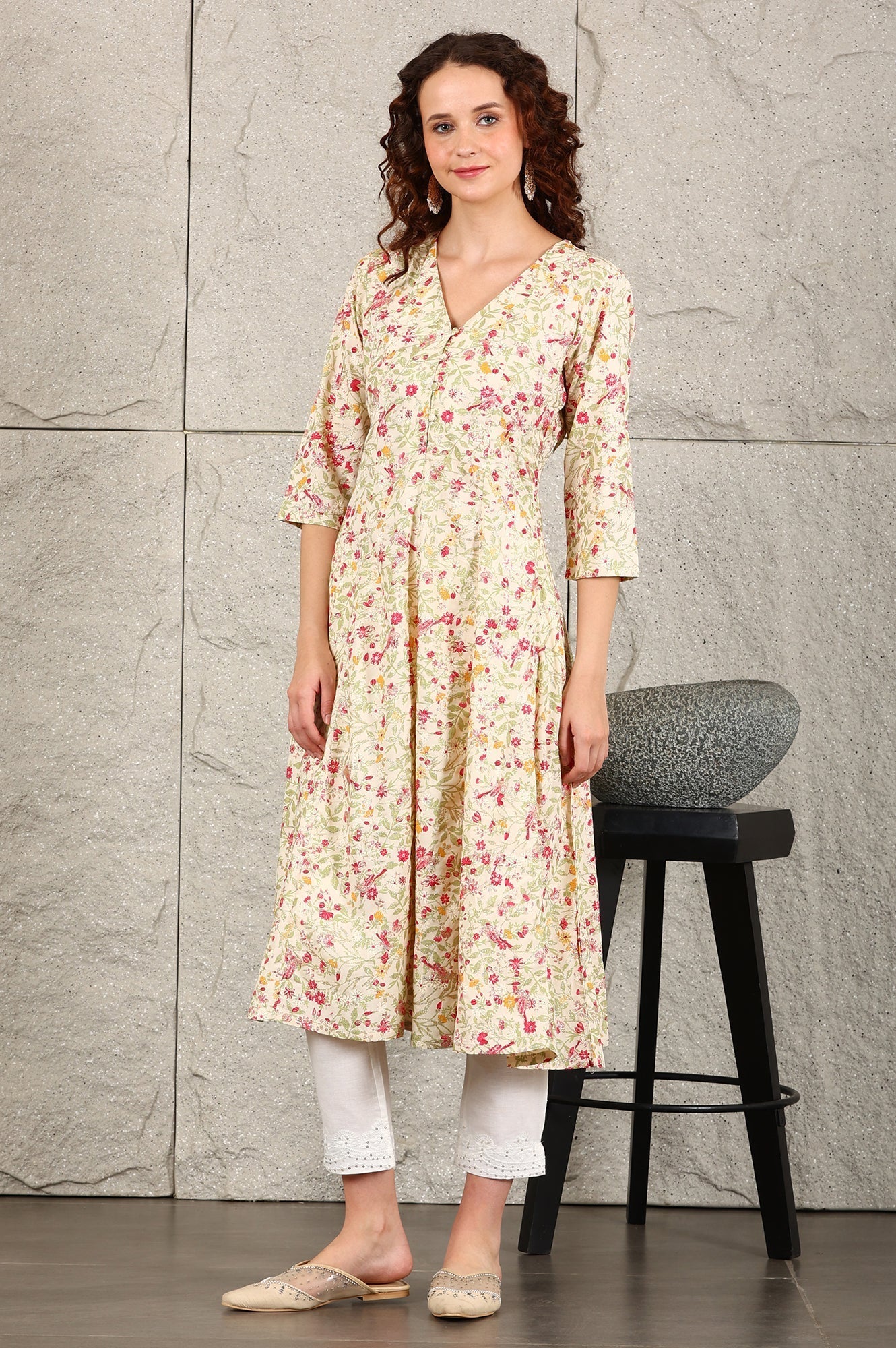 W for Woman Off White Floral Printed Pure Cotton A-Line Kurta