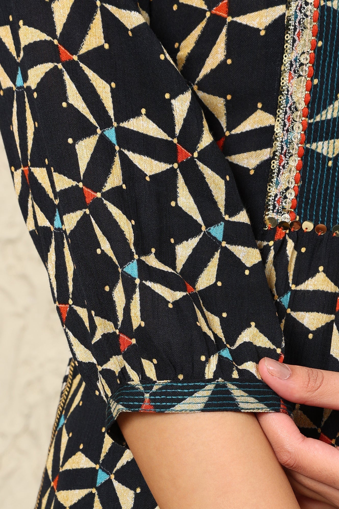 W for Woman Black Geometric Printed Rayon Crepe A-Line Kurta With Metallic Embroidery On Yoke