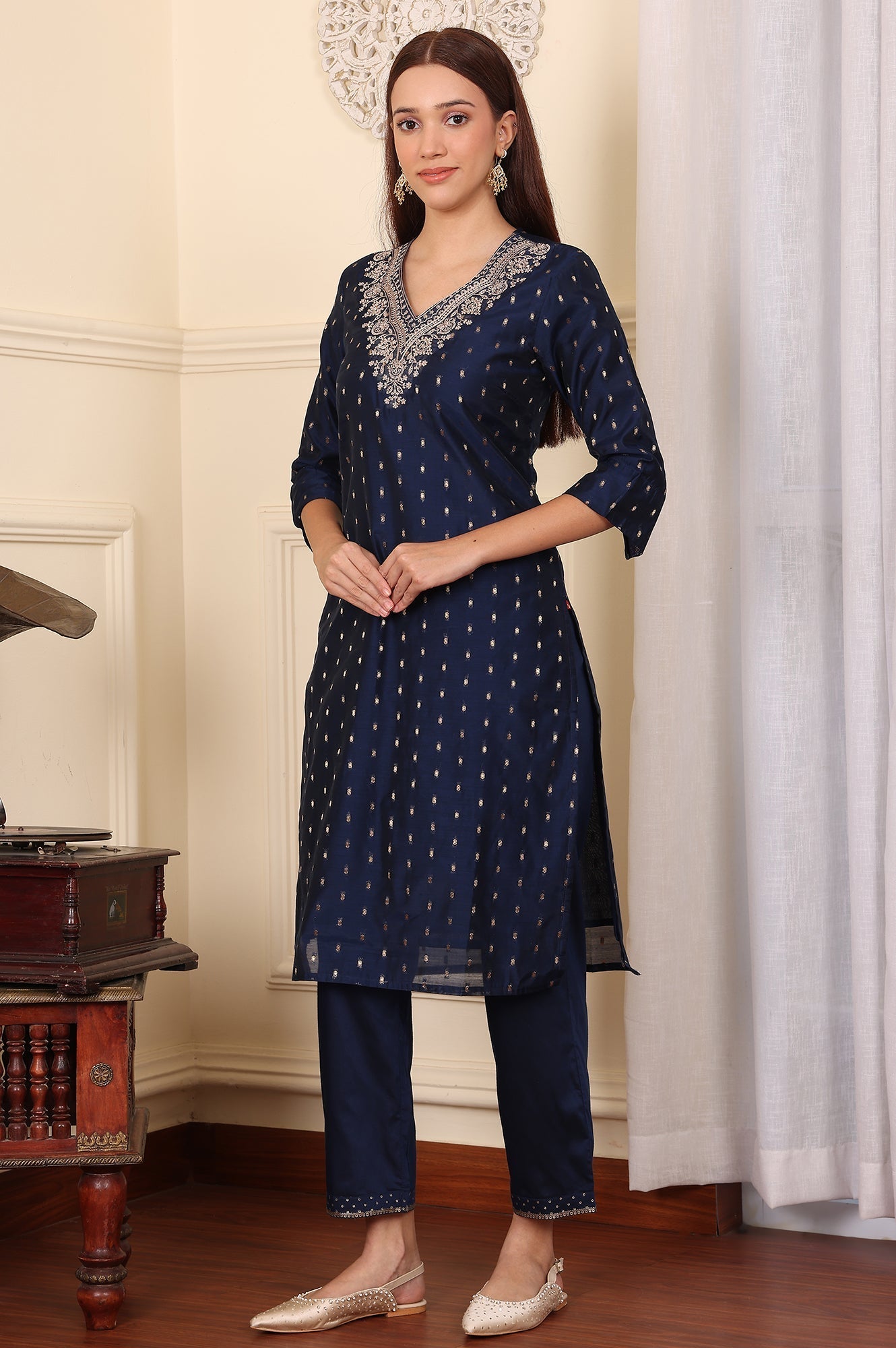 W for Woman Blue Dori Embroidered Chanderi Straight Kurta