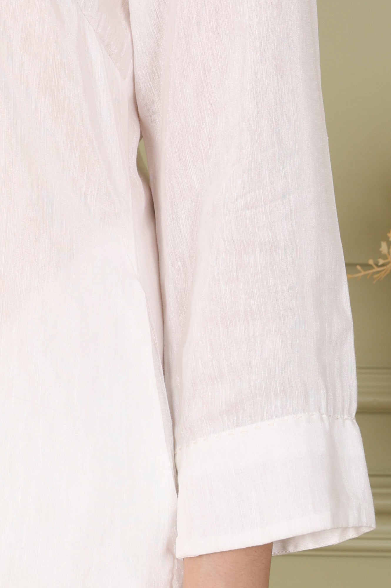 W for Woman White Solid Snow Linen Straight Kurta With Beads On Mandarin Collar