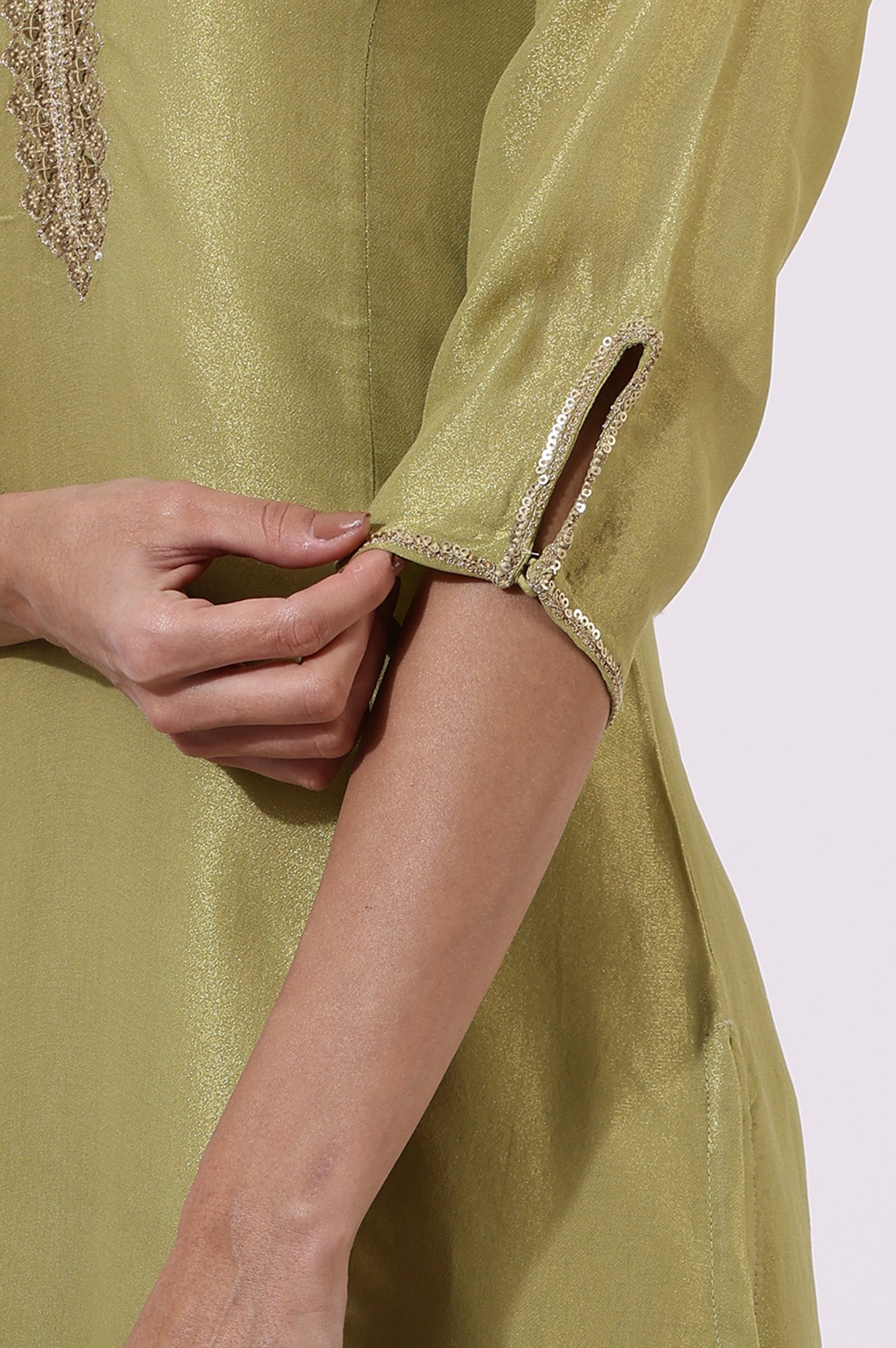 W for Woman Green Solid Straight Kurta