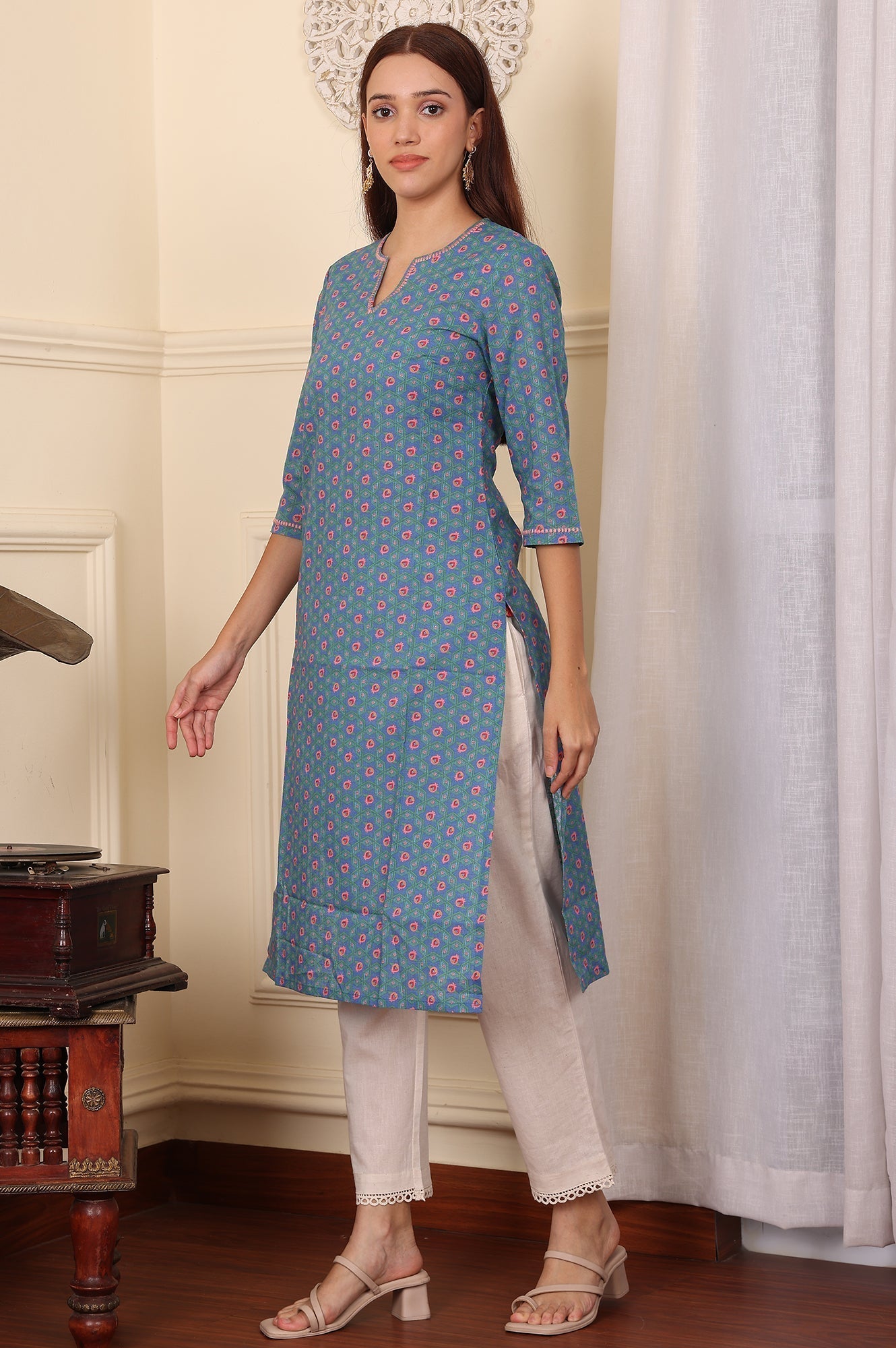 W for Woman Blue Geometric Printed Pure Cotton Straight Kurta
