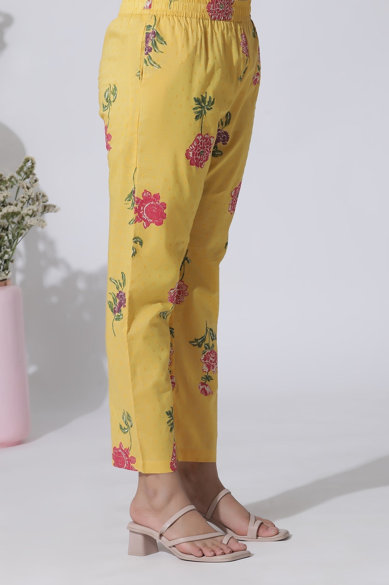 W for Woman Buttercup Yellow Floral Printed A-Line Cotton Kurta And Pants Co-Ord Set