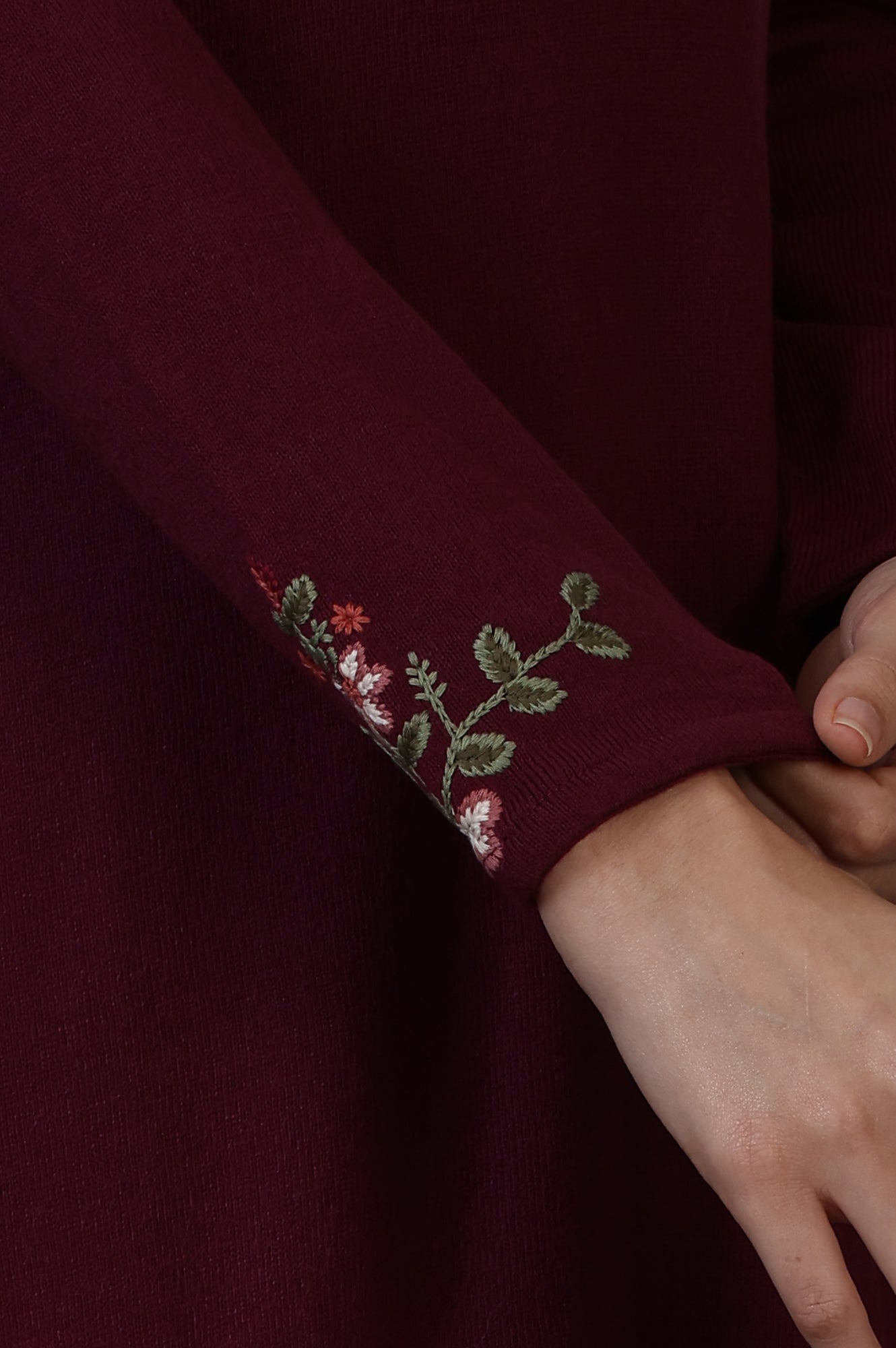 W for Woman Purple Solid Thread Work Acrylic A-Line Kurta