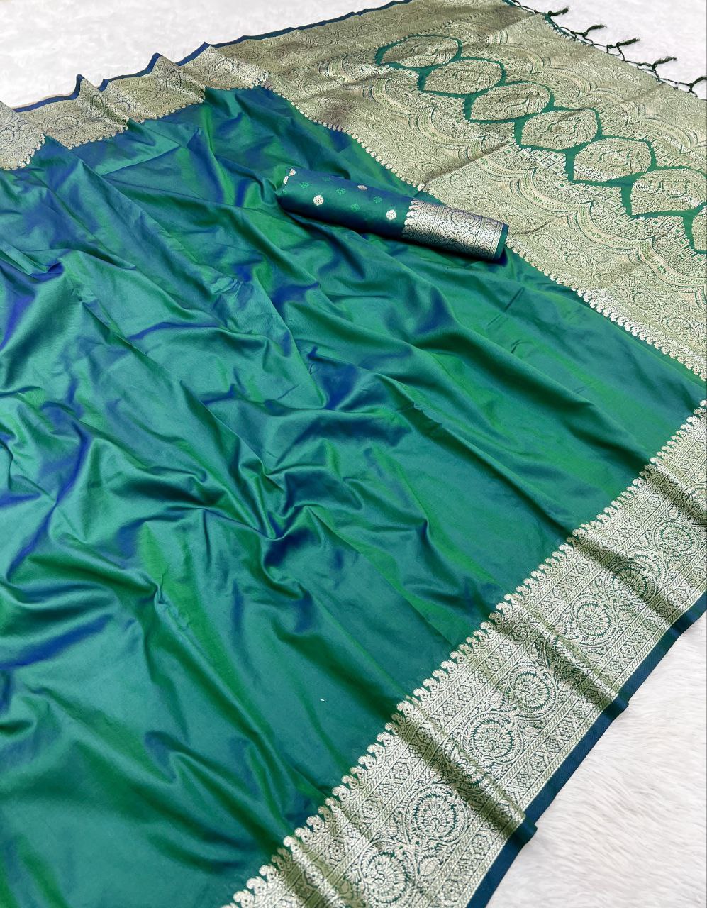 Mameraa Sarees Sea Green Soft Banarasi Silk Fabric Saree With Natural Zari Weaving In Gala Border-Sea_Green