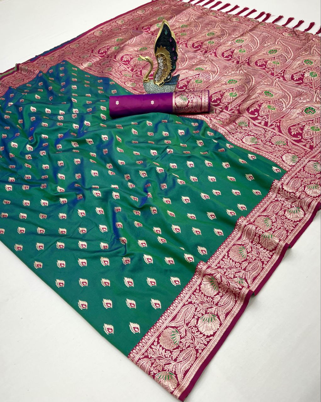 Mameraa Sarees Sea Green Soft Banarasi Silk Saree With Zari Weaving Meenakari Design-Sea_Green