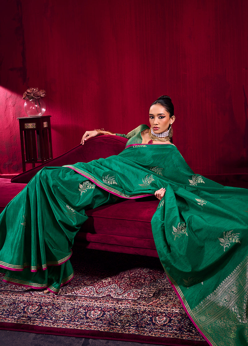 Monjolika Fashion Dark Green Satin Linen Handloom Weaving Silk Saree