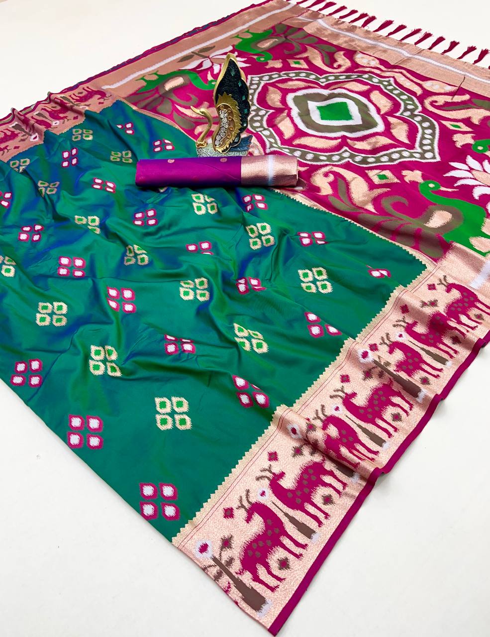 Mameraa Sarees Rama Soft Saree With Zari Weaving Meenakari Rich Pallu And Unique Ikkat Border-Sea_Green