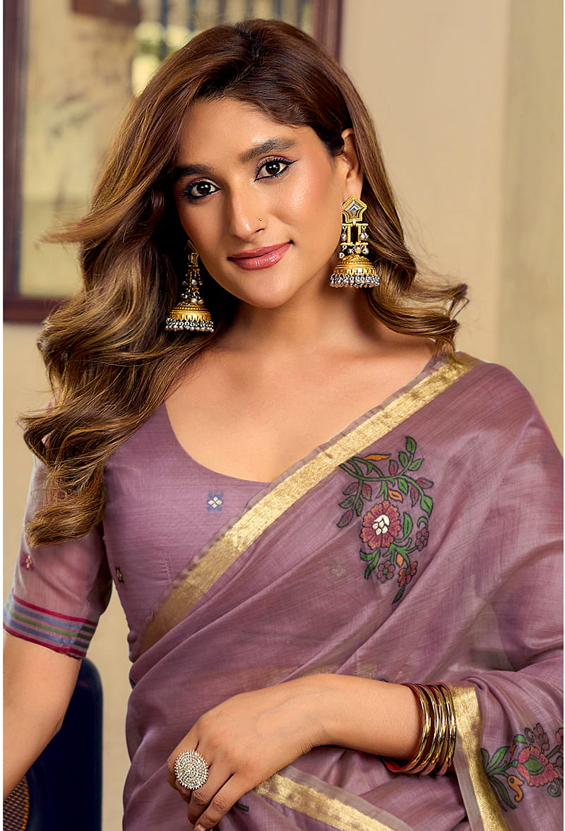 Monjolika Fashion Mauve Cotton Blend Saree With Litchi Work & Tassels
