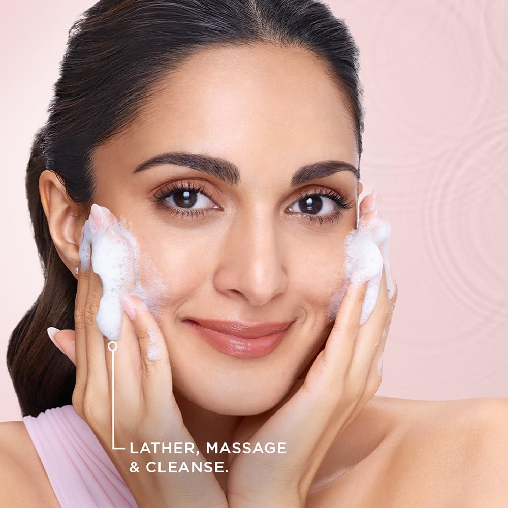 Brightening Face Wash with Niacinamide for Radiant Skin - 200gm