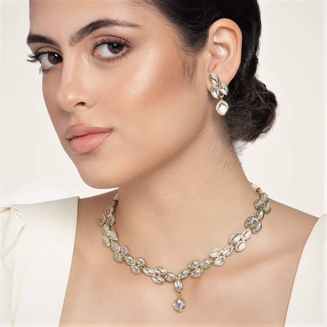 Traditional Gold tone Kundan sparkling Leaf Necklace set