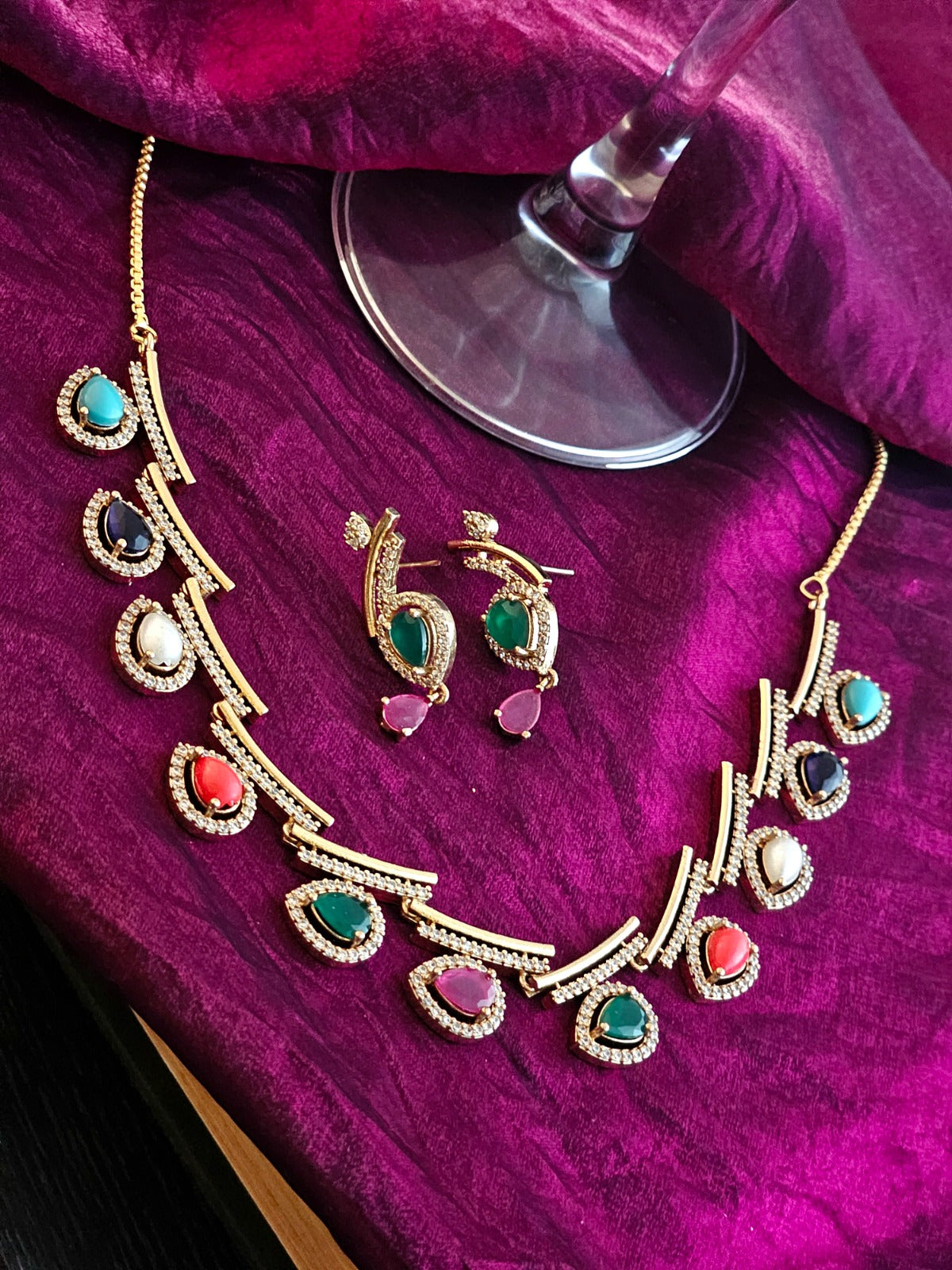 The Prism Necklace Set