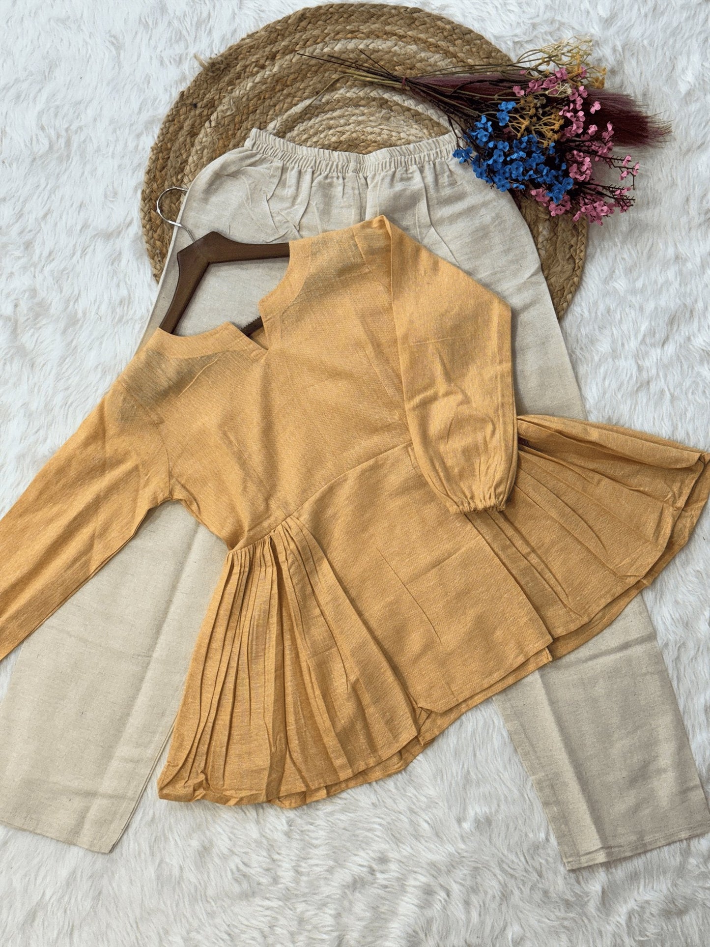 Lorenvalley Fashion Yellow Linen Cotton Top Bottom Set