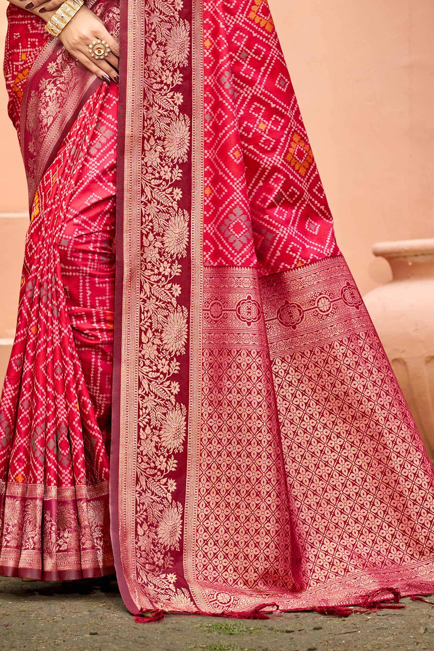 Sangam Prints Bright Red Soft Silk Woven Work Traditional Saree