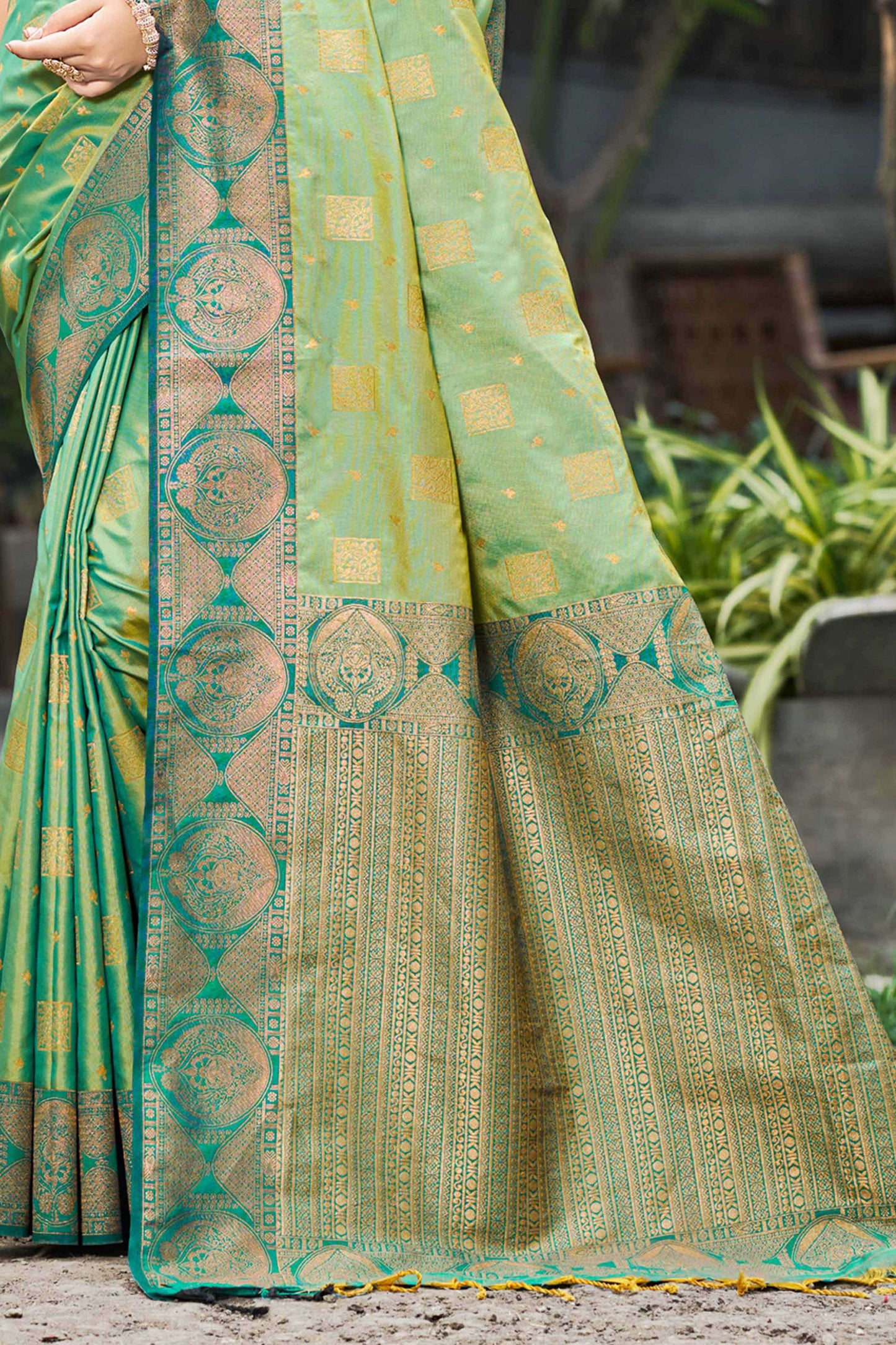 Sangam Prints Light Pista Green Soft Silk Woven Work Traditional Saree