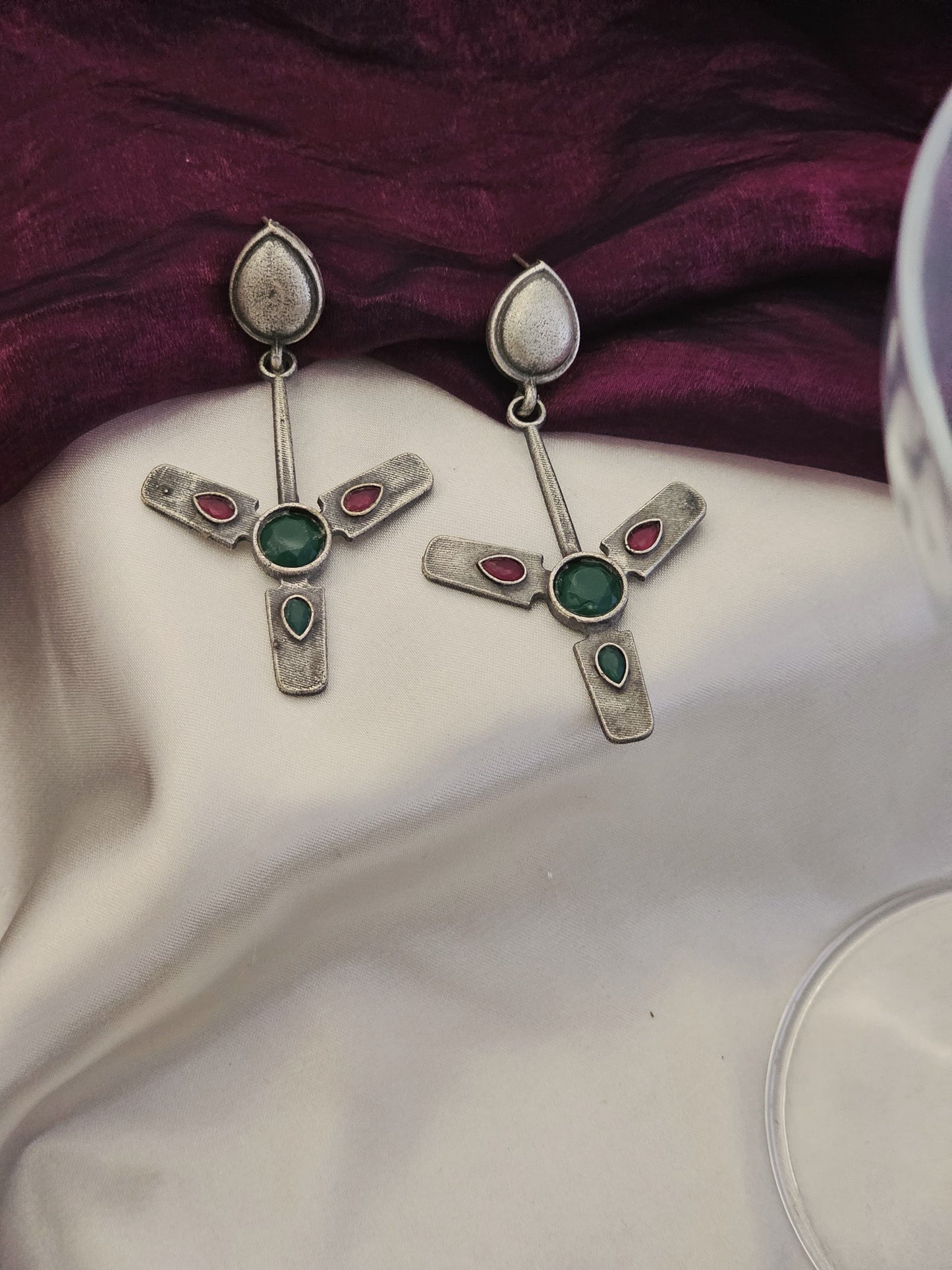 Elegant Fan Shaped Earrings
