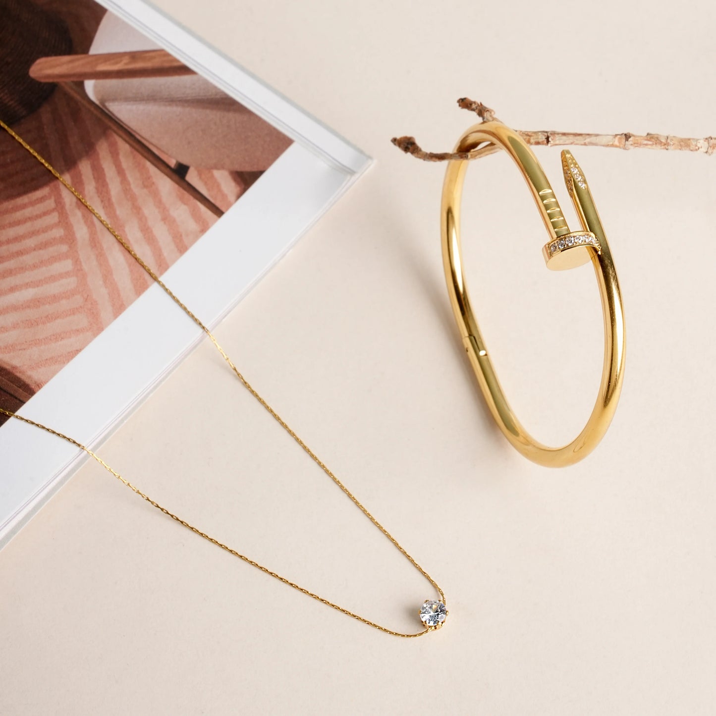 Solitaire Glow & Gilded Curve Set