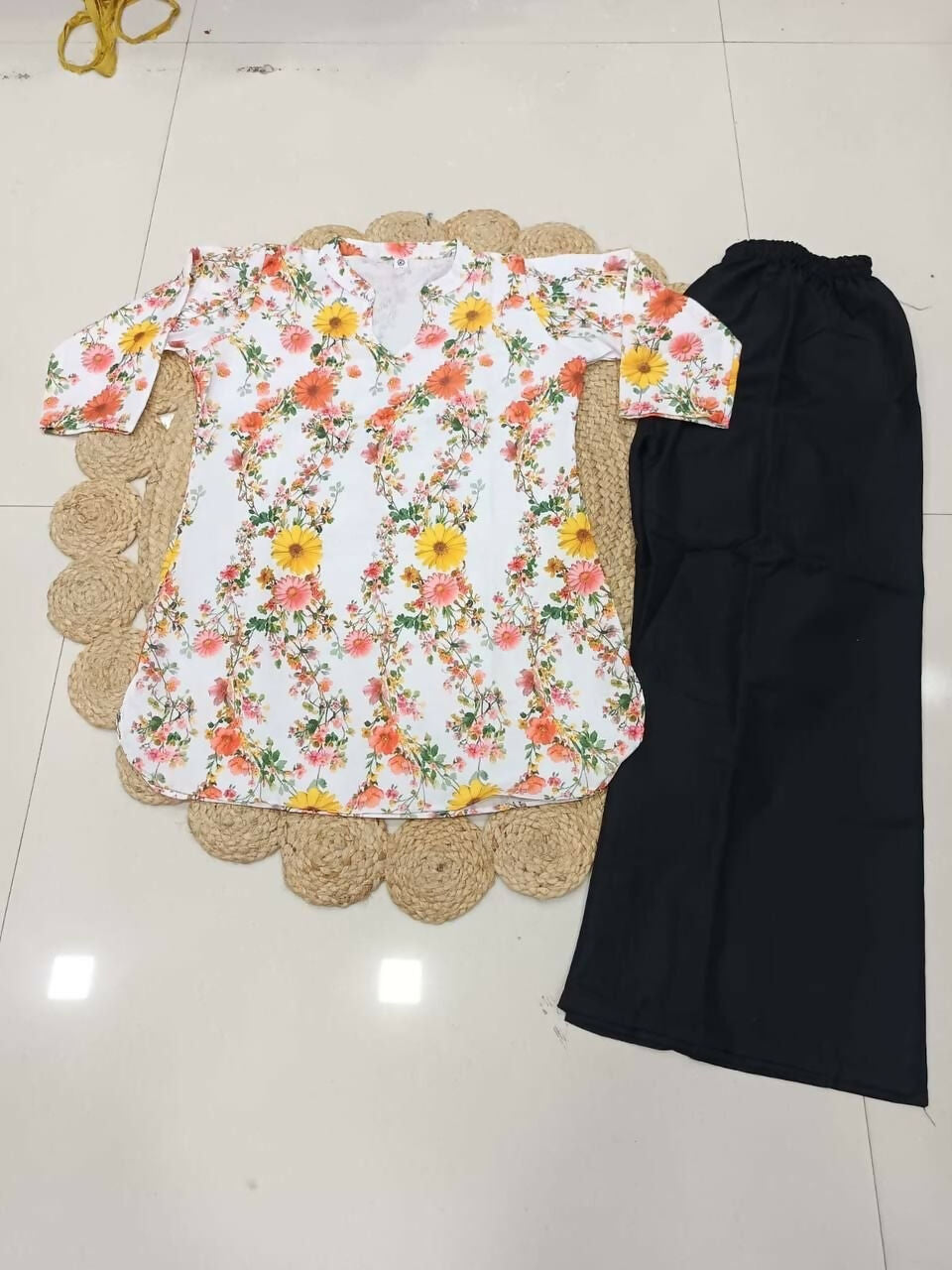 Teeya Creation Women White & Yellow Floral Printed Cotton Kurti with Black Palazzo Set
