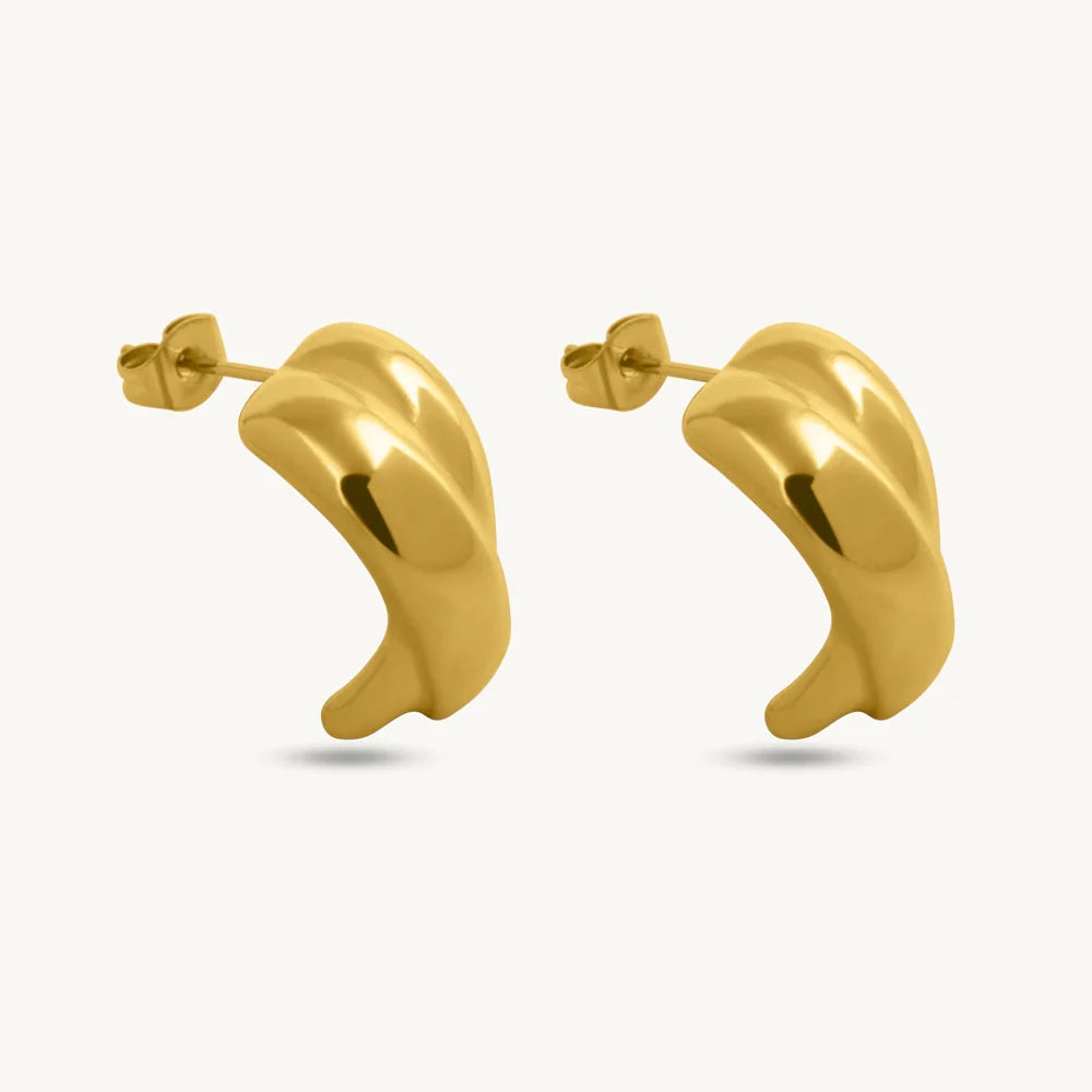 Sculpted Knot Stud Earring