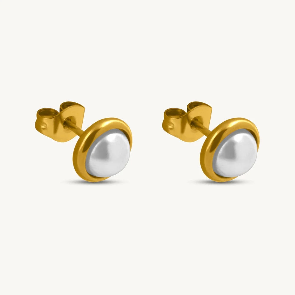 Chic Bezel Pearl Stud Earring