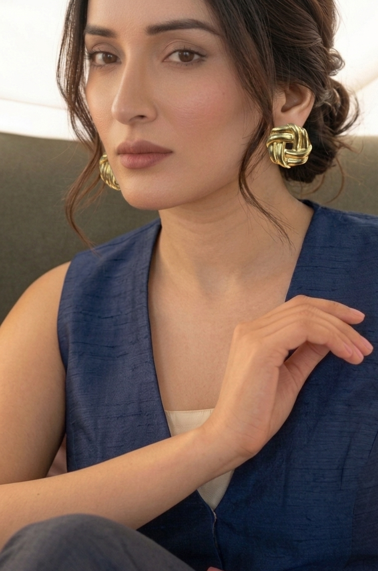 Sienna Round Earrings