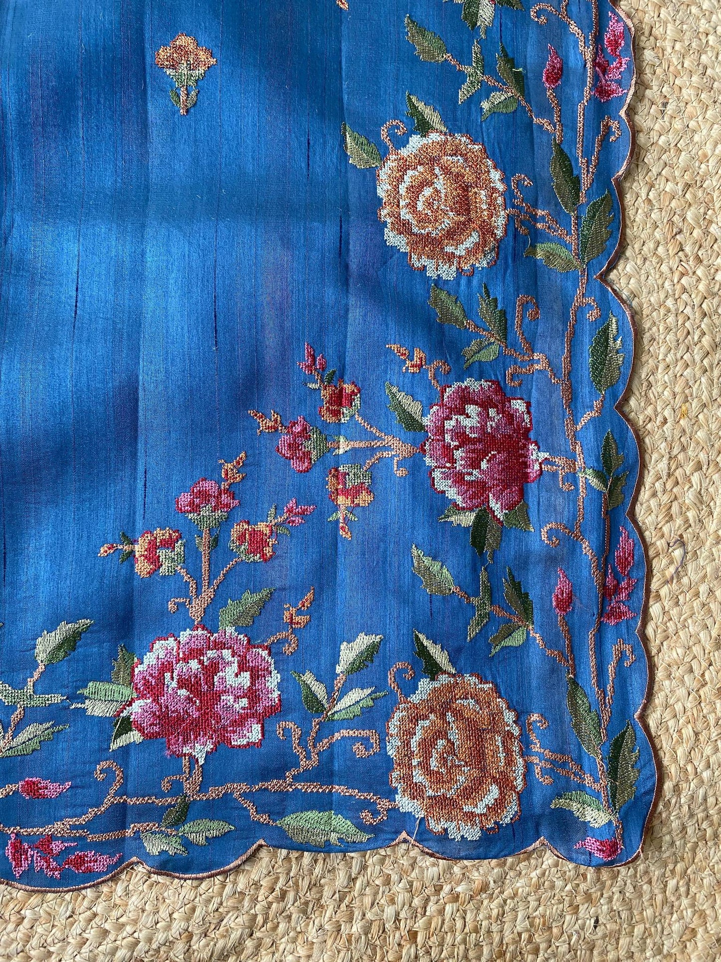 Mameraa Sarees Teal Matka Silk Saree With Heavy Floral Embroidery Border With Running Blouse-Teal