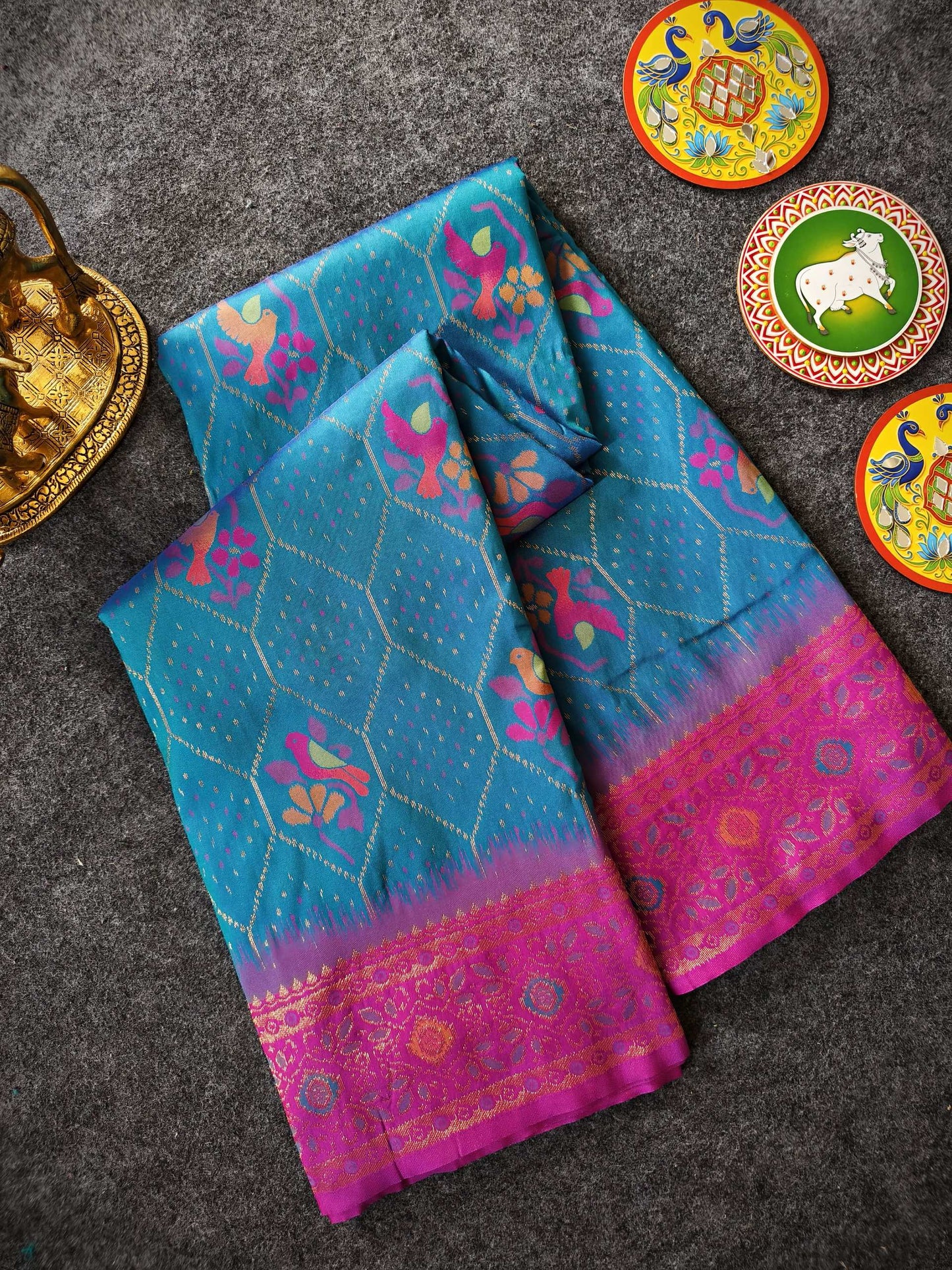 Mameraa Sarees Sky Silk Saree Featuring Elegant Traditional Motifs All Over The Saree With Contrast Blouse-Sky_Blue