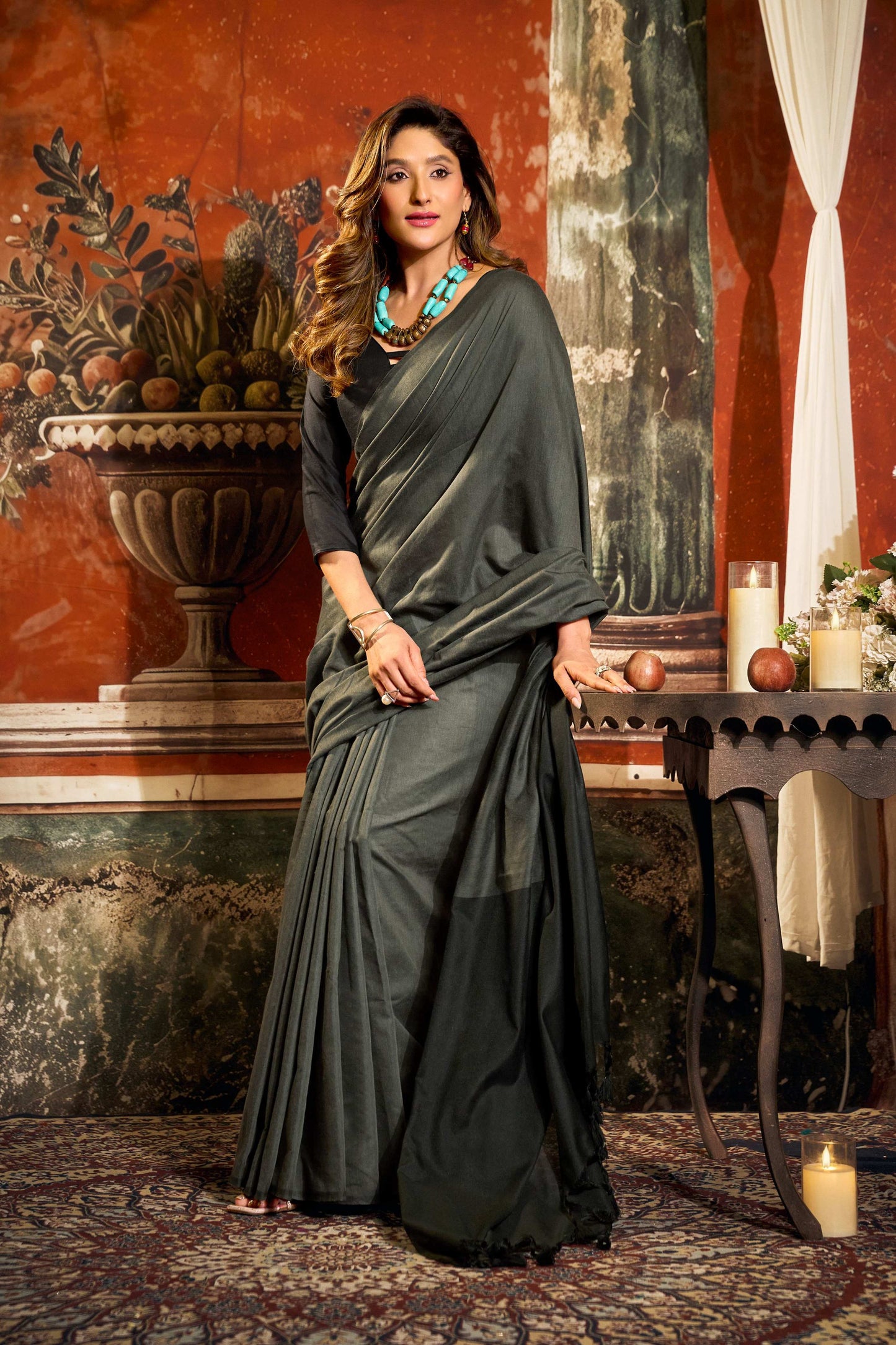 Jyoti Fashion Women's Dark Grey Cotton Contrast Pallu Saree with Blouse
