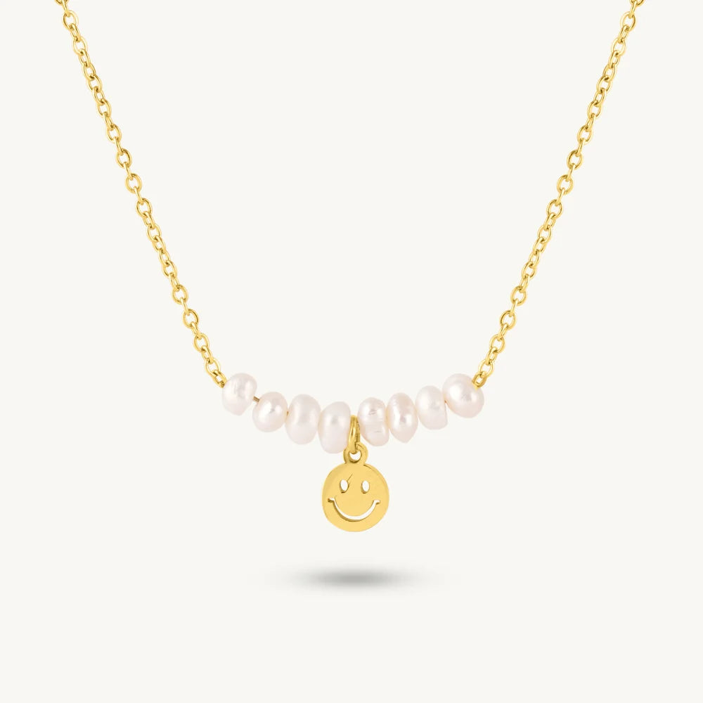 Classic Pearl Row Necklace