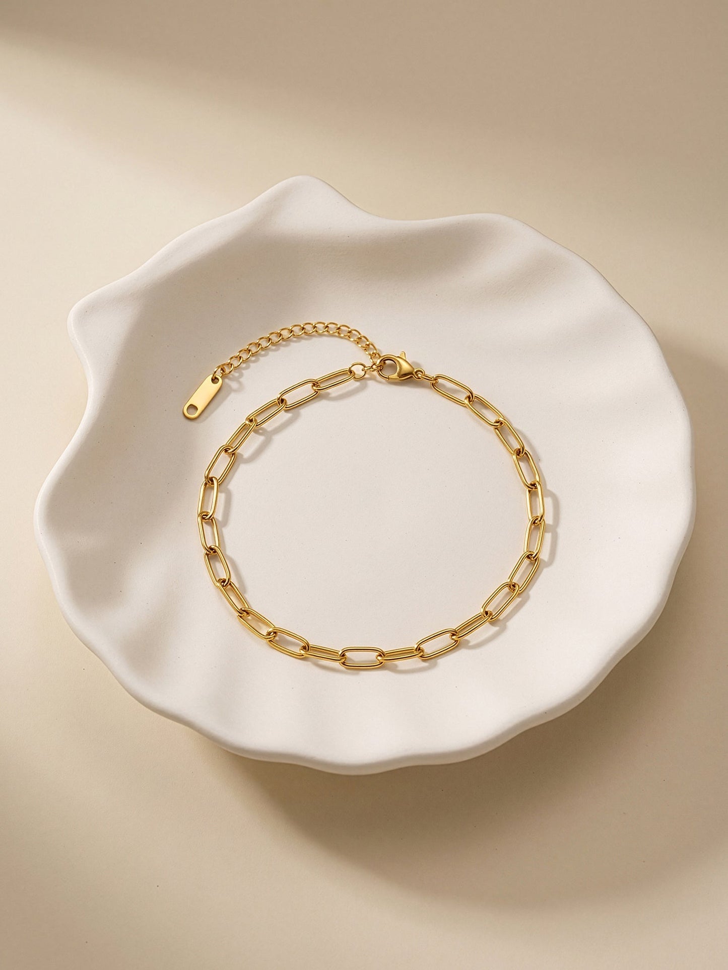OnnMe by GIVA Pop Girl Energy Gold Plated Anklet