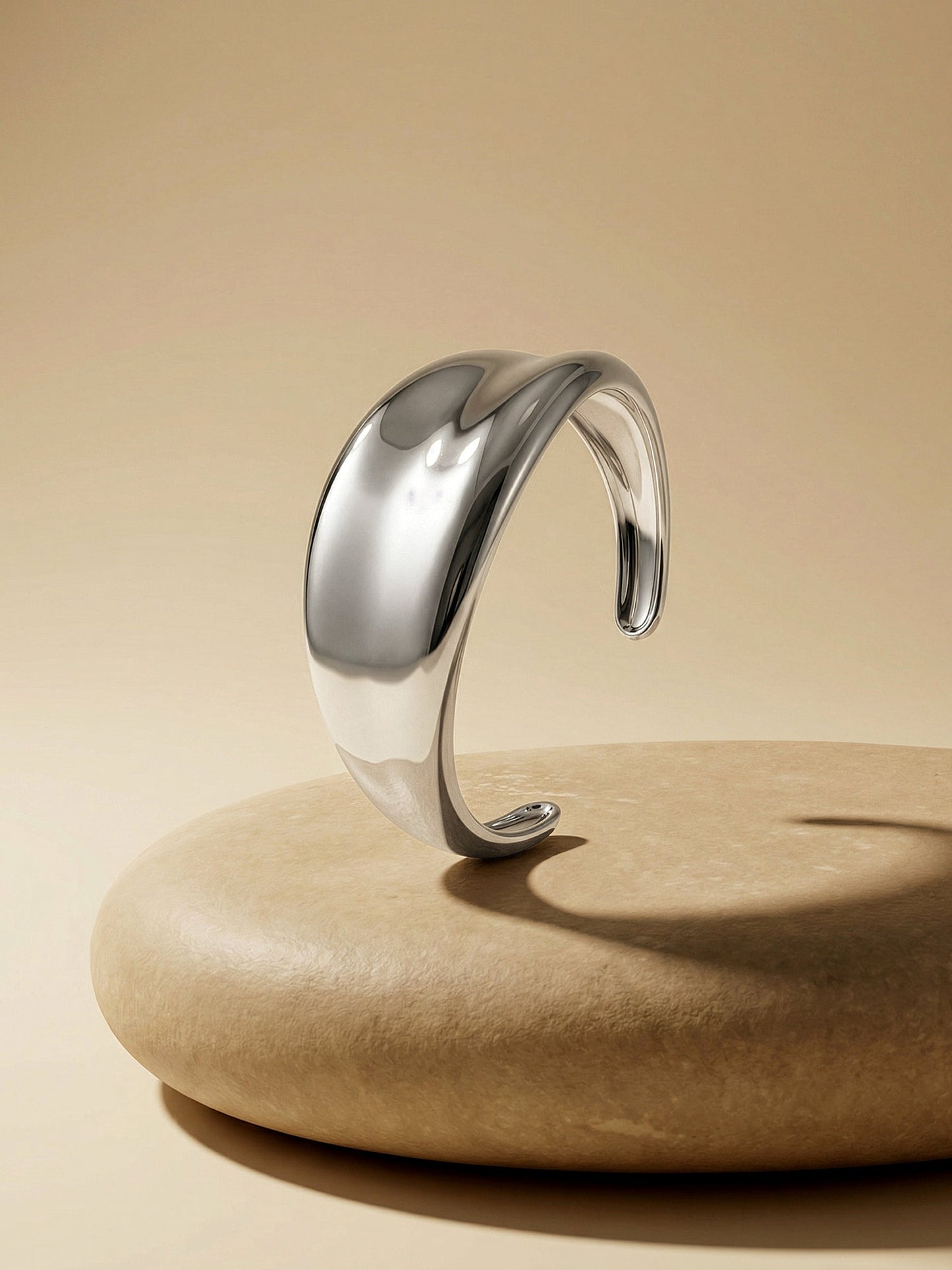OnnMe by GIVA Curve Core Rhodium Plated Cuff Bracelet