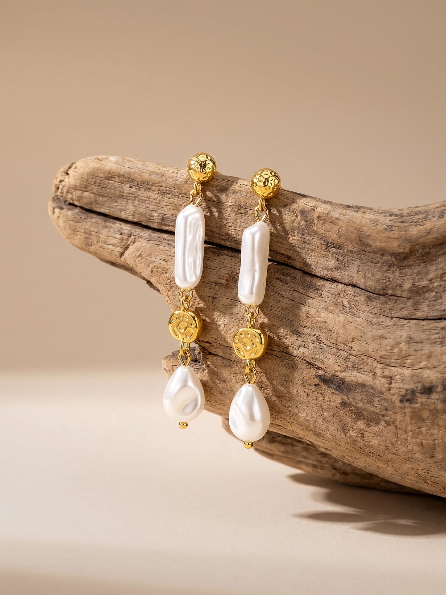 OnnMe by GIVA Pearl Bar Babe Gold Plated Earrings