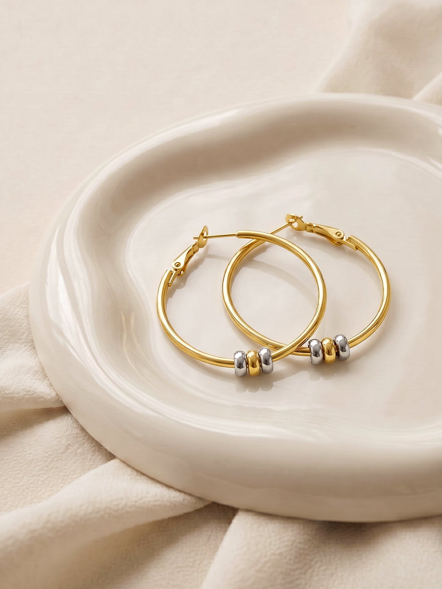 OnnMe by GIVA Orb Detail Dual Tone Hoop Earrings